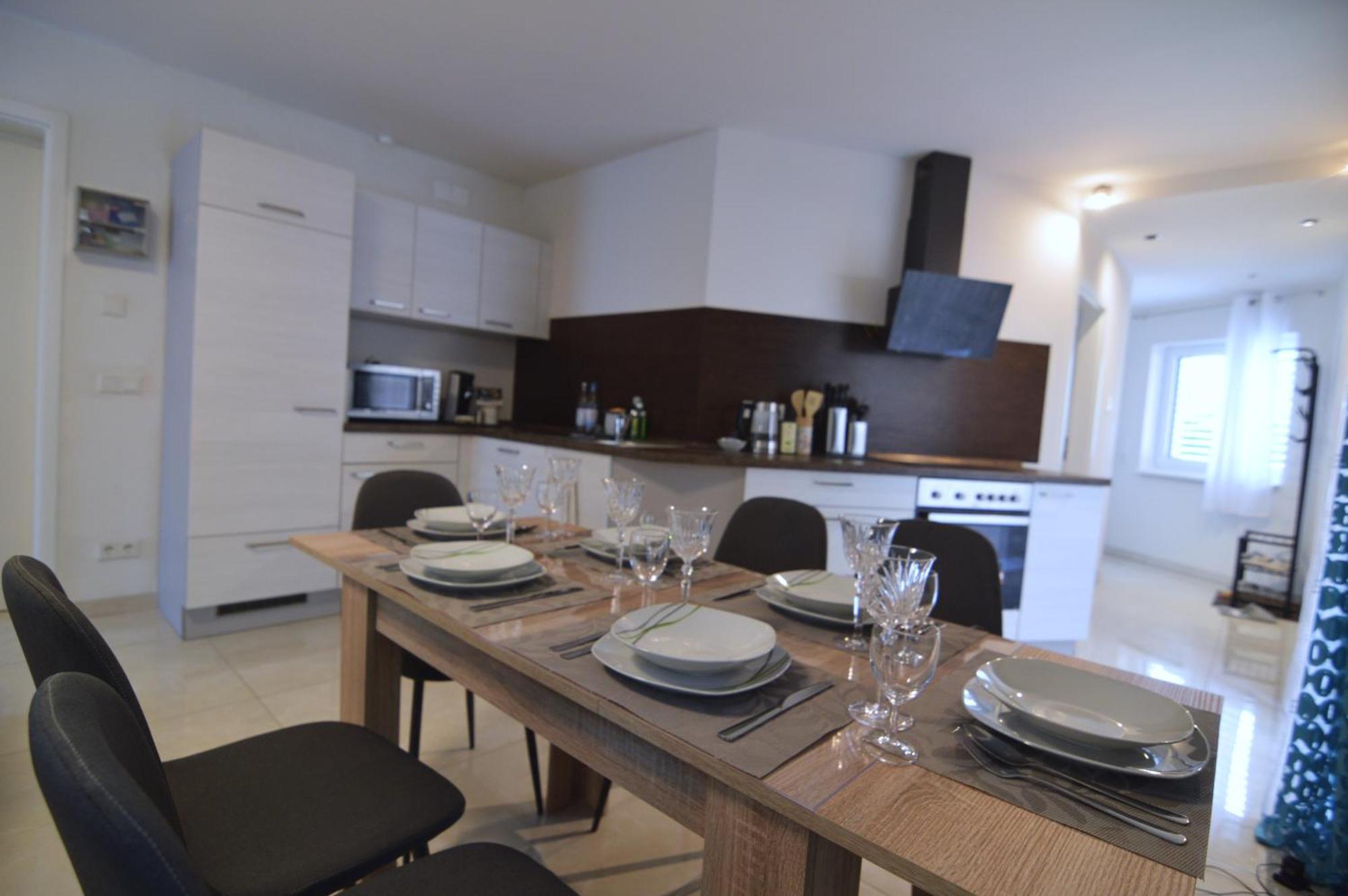 The Gold House 80Qm Gemuetlich Und Erholsam! Apartment Kleinblittersdorf Exterior photo